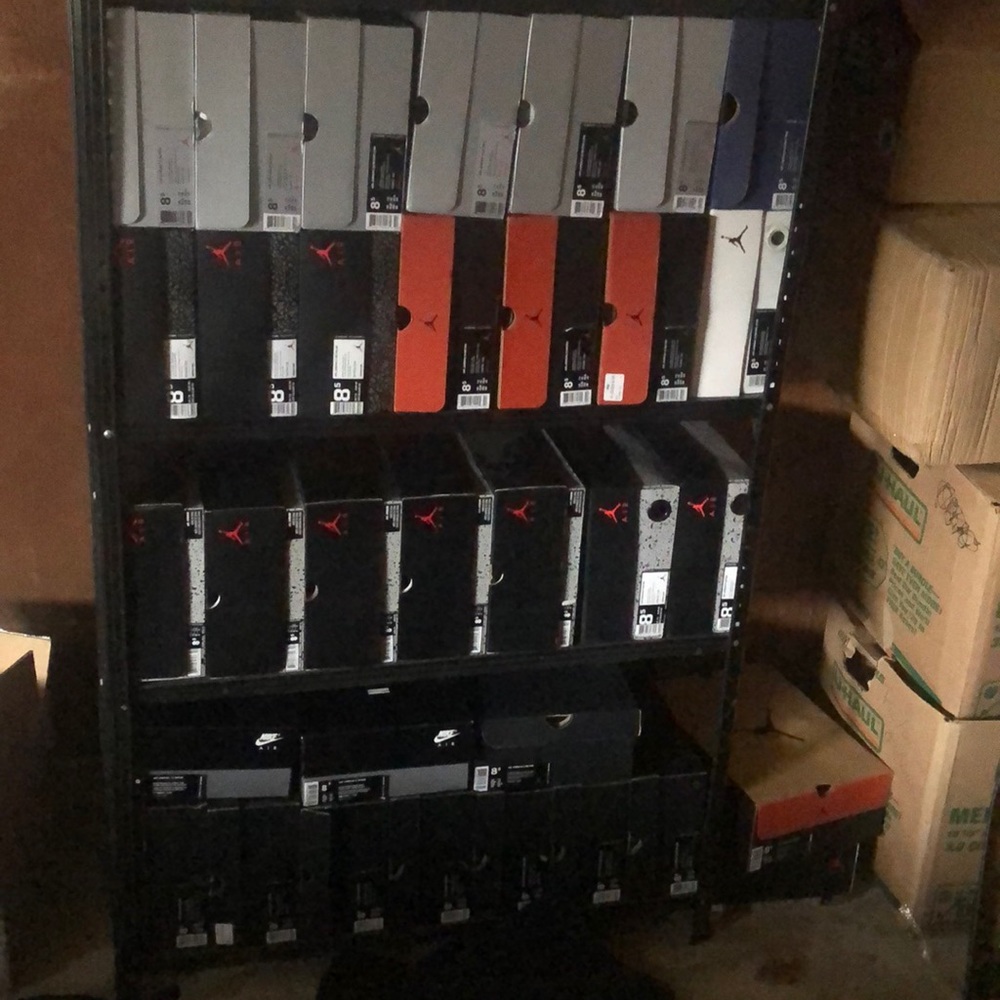 Authentic Nike’s **Lets Make A Deal Poshers**